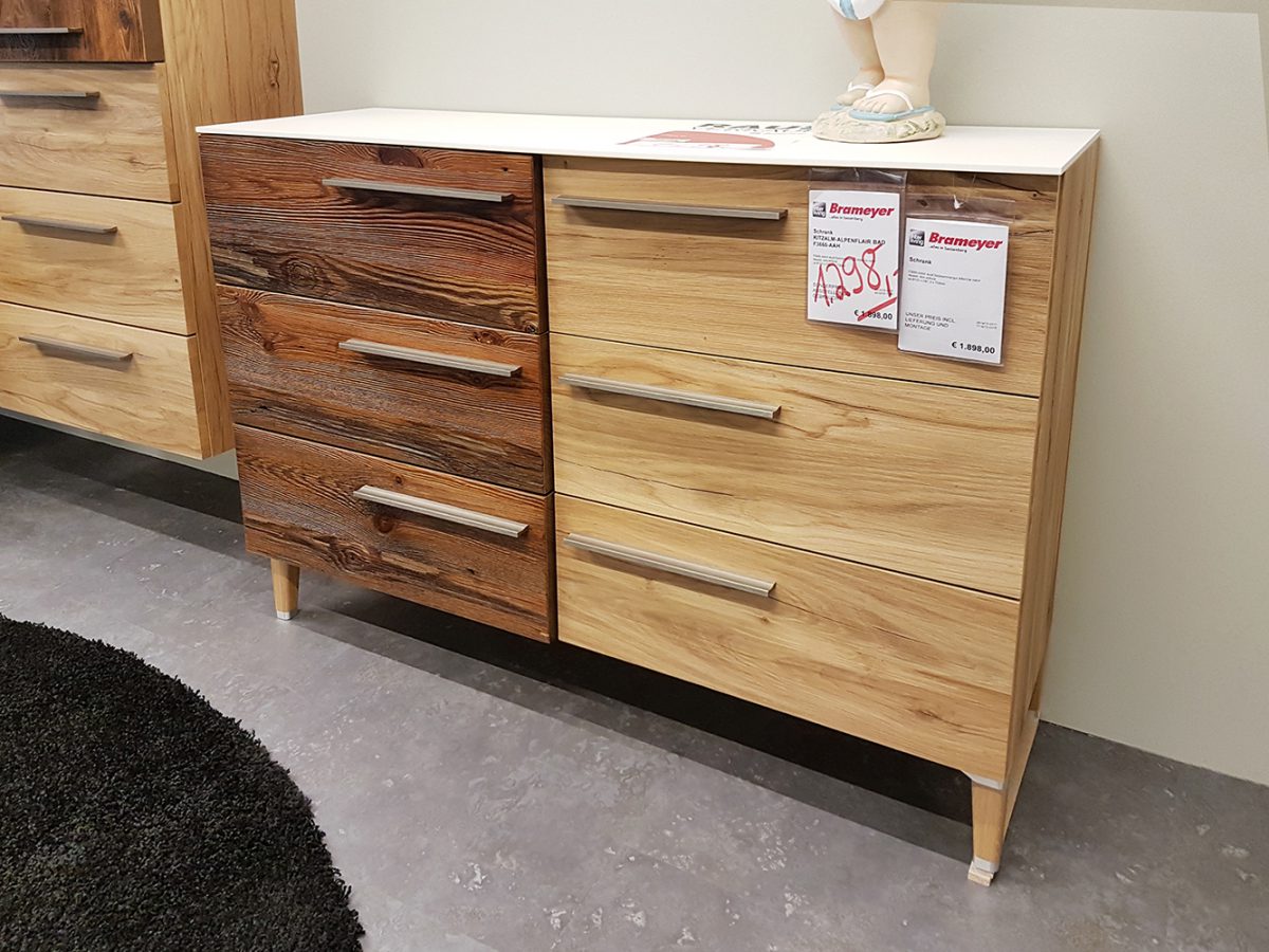 Sideboard 