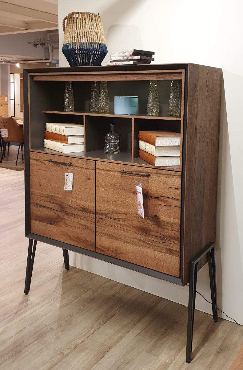 Highboard
